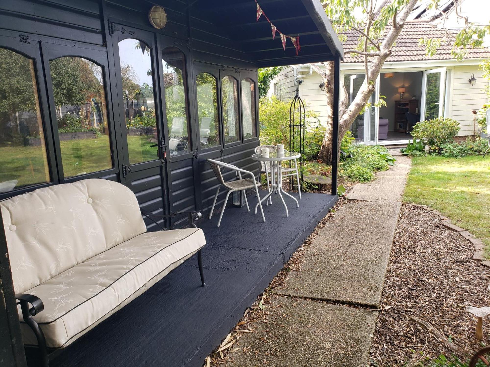 Luxury Self Catering With Cosy Cabin & Sauna In Colchester Exterior photo